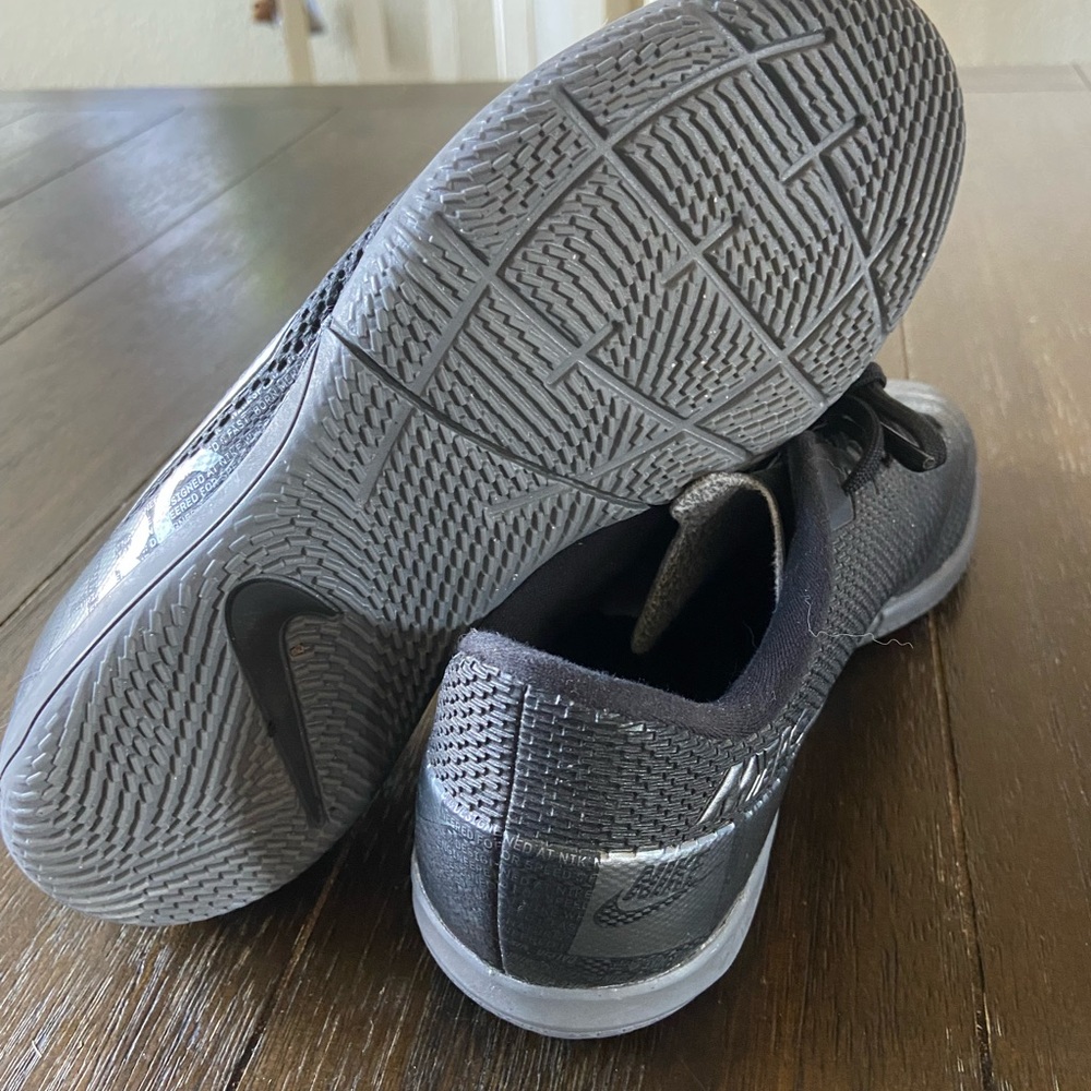 Boys Nike indoor soccer cleats